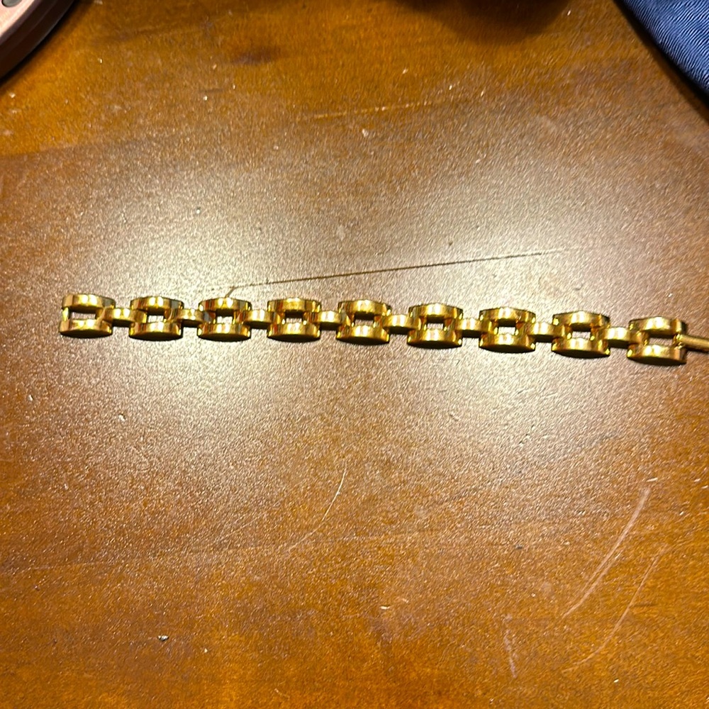 Beautiful holder block bracelet